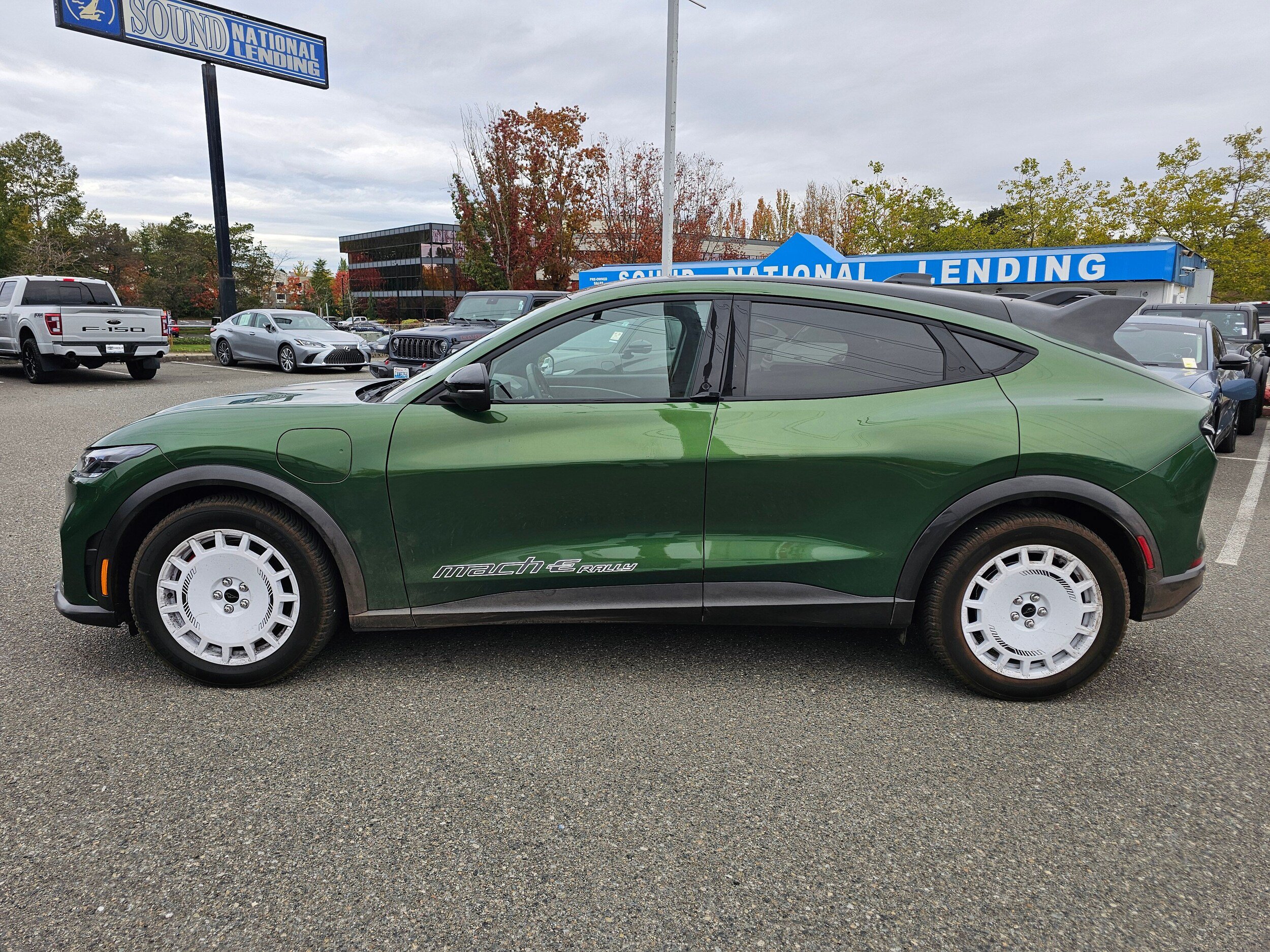 Used 2025 Ford Mustang Mach-E GT AWD/4WD image 8