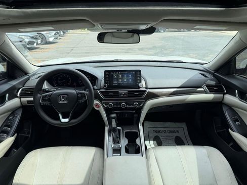 Used 2019 Honda Accord EX image 29