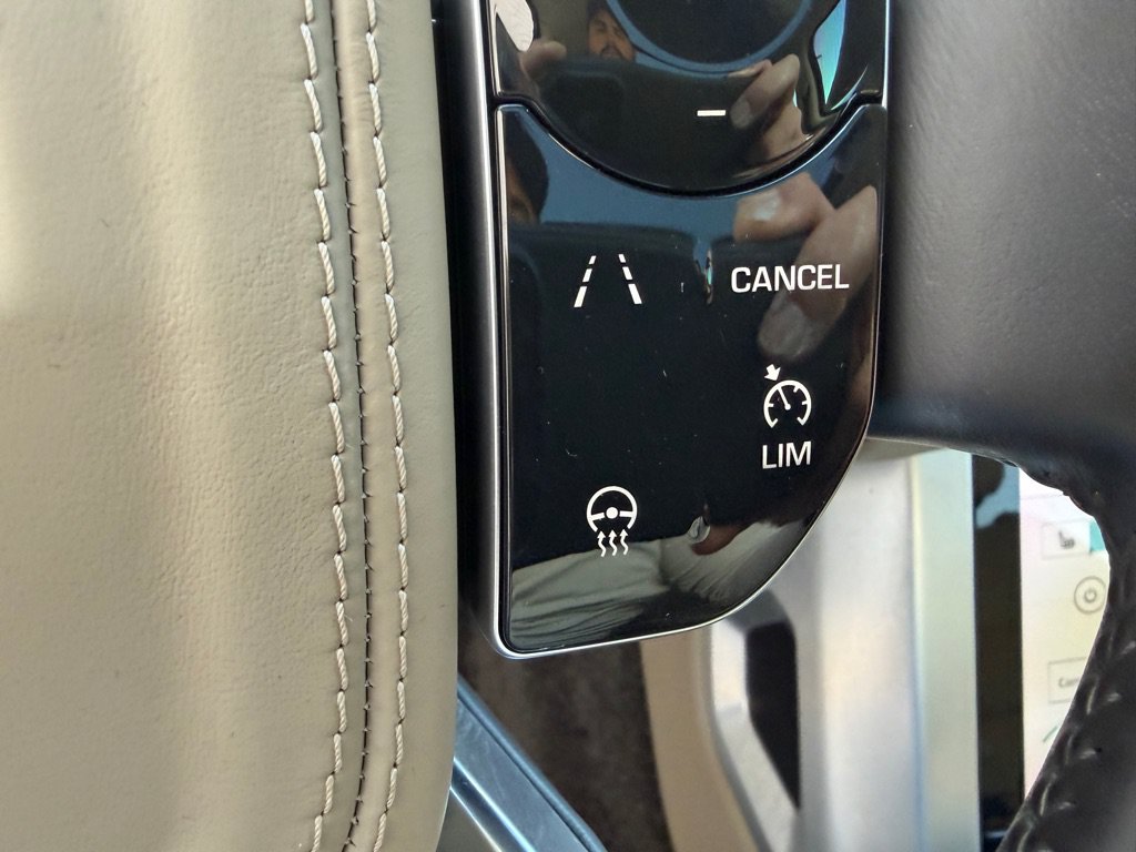 Used 2018 Land Rover Range Rover Supercharged AWD/4WD image 26