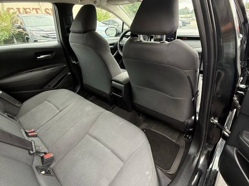 Used 2021 Toyota Corolla LE FWD image 27