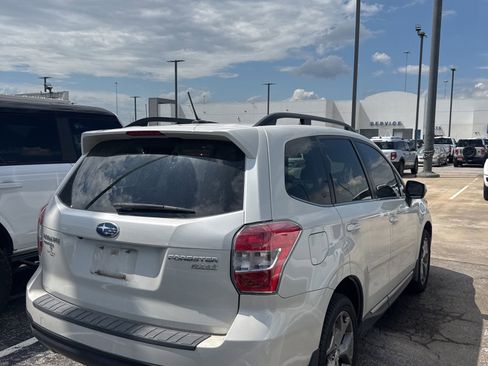 Used 2015 Subaru Forester 2.5i Touring w/ Popular Package #2 AWD/4WD image 3