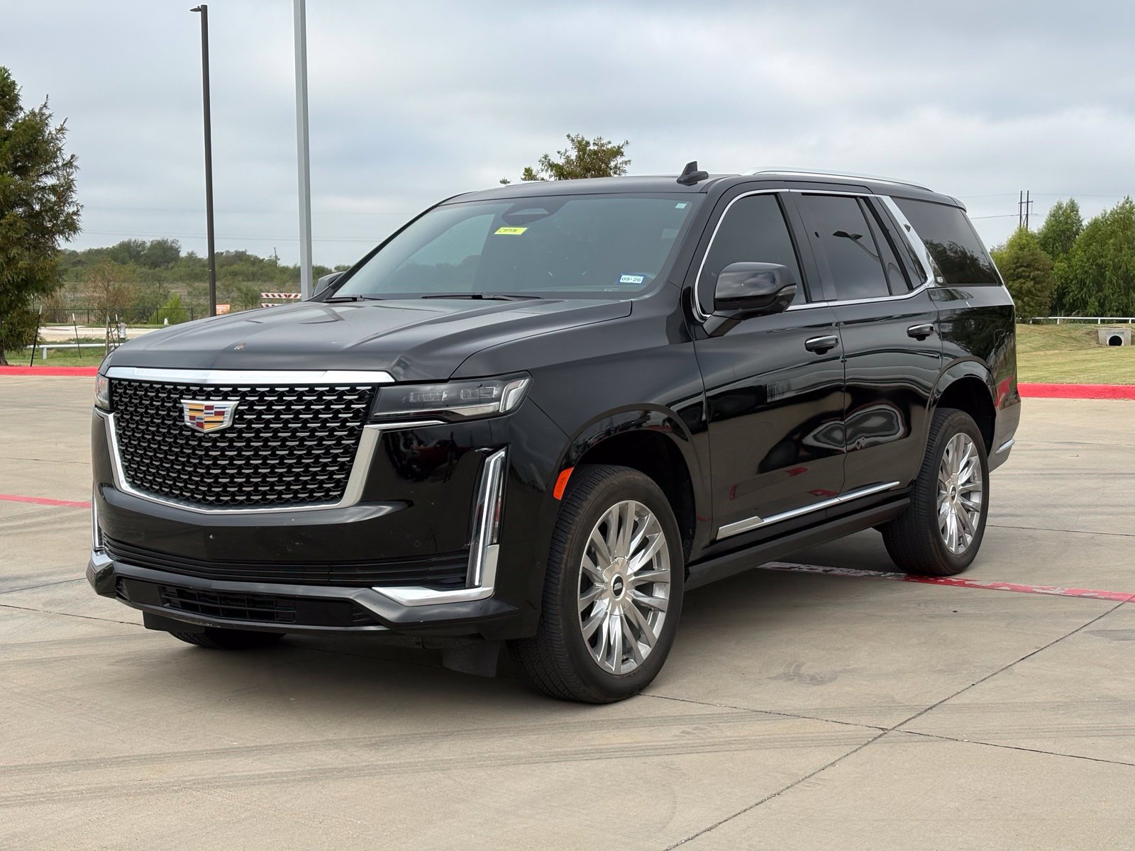 Used 2024 Cadillac Escalade Premium Luxury w/ Performance Package AWD/4WD image 3