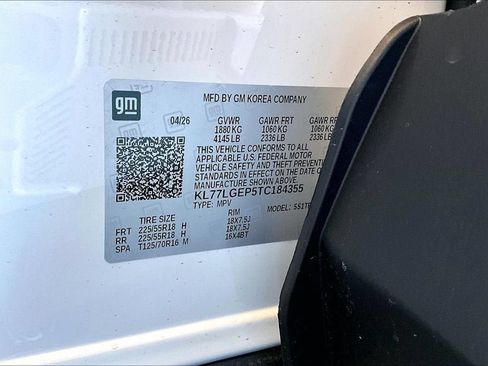 New 2026 Chevrolet Trax RS w/ Sunroof Package FWD image 12