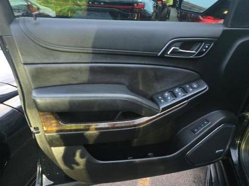 Used 2020 Chevrolet Tahoe LT image 10