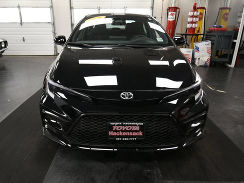 Certified 2026 Toyota Corolla SE FWD image 3
