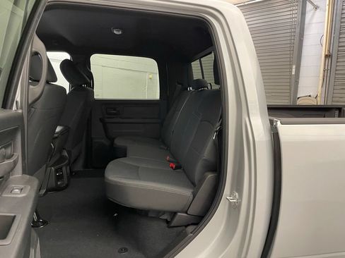 New 2026 RAM 2500 Tradesman AWD/4WD image 18