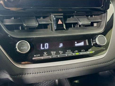 Certified 2024 Toyota Corolla SE image 15