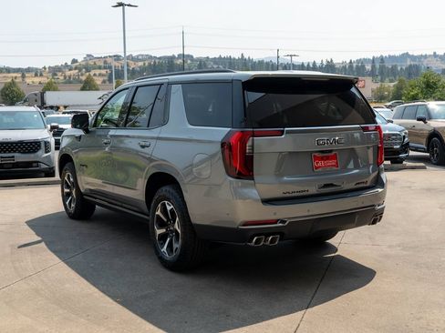 New 2026 GMC Yukon AT4 w/ AT4 Premium Plus Package AWD/4WD image 5