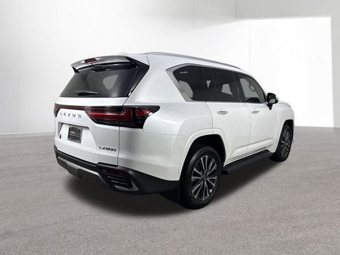 Certified 2025 Lexus LX 600 4WD w/ Interior Upgrade Package image 40