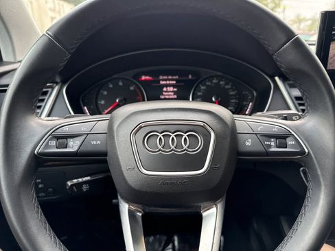 Used 2022 Audi Q5 2.0T Premium w/ Convenience Package image 23