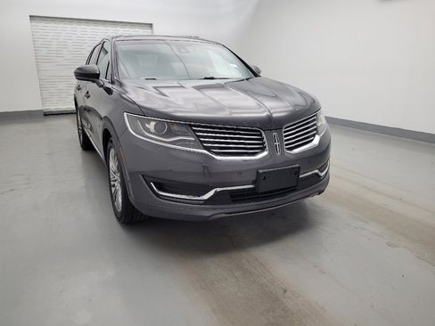 Used 2018 Lincoln MKX Reserve w/ Driver Assistance Package FWD image 14