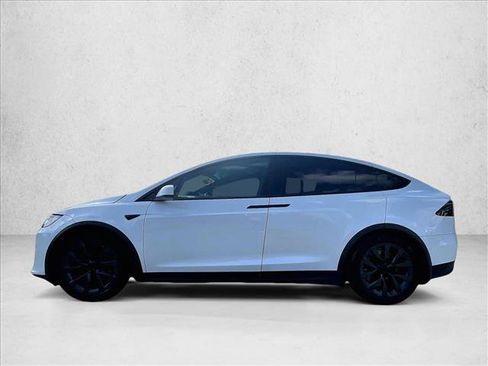 Used 2023 Tesla Model X AWD/4WD image 6