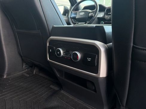 Used 2022 Ford Expedition Max Limited AWD/4WD image 27
