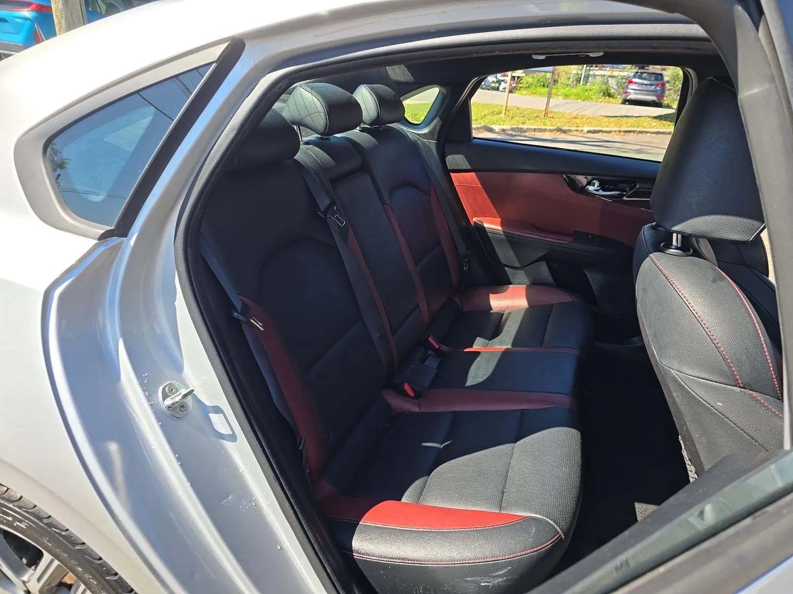 Used 2020 Kia Forte EX w/ EX Special Edition FWD image 7