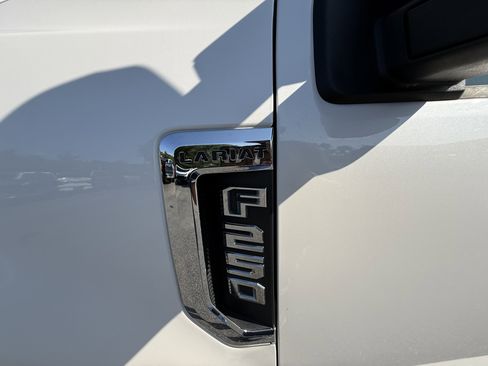 Used 2017 Ford F250 Lariat w/ Lariat Ultimate Package image 46