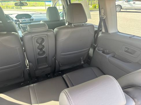 Used 2013 Honda Odyssey Touring image 13