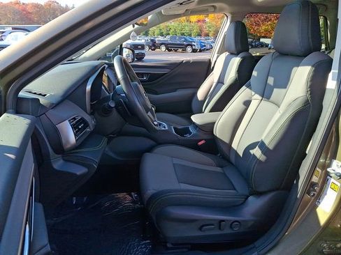 Used 2025 Subaru Outback Onyx Edition image 18