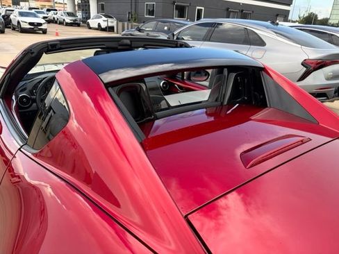 Used 2022 MAZDA MX-5 Miata RF Grand Touring RWD image 5