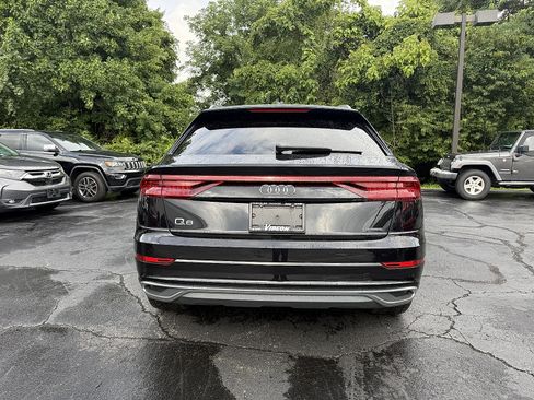 Used 2021 Audi Q8 Premium Plus w/ Premium Plus Package AWD/4WD image 5