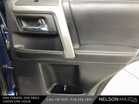 Used 2015 Toyota 4Runner Limited image 41