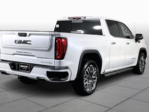 Used 2023 GMC Sierra 1500 Denali Ultimate image 12