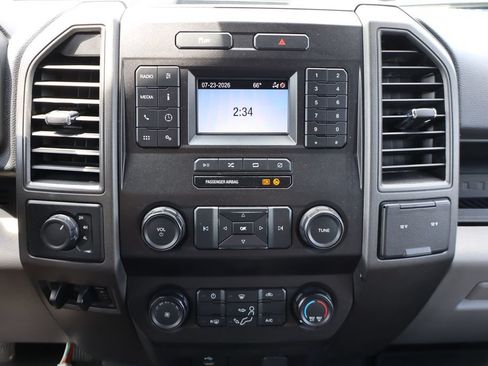 Used 2022 Ford F550 4x4 SuperCab Super Duty image 7