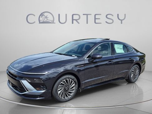 New 2026 Hyundai Sonata SEL FWD image 1