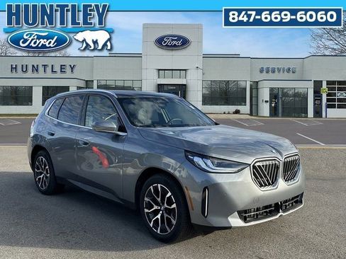Used 2025 BMW X3 xDrive30 AWD/4WD image 4