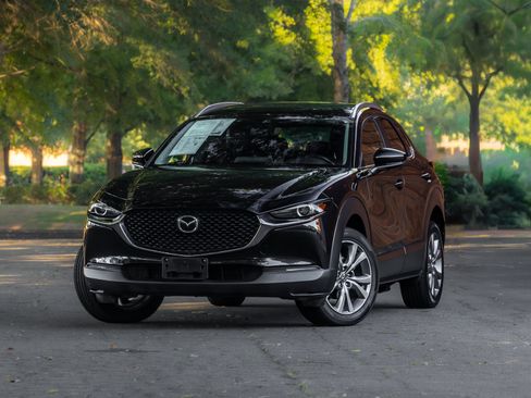 Used 2023 MAZDA CX-30 AWD 2.5 S w/ Select Package image 2