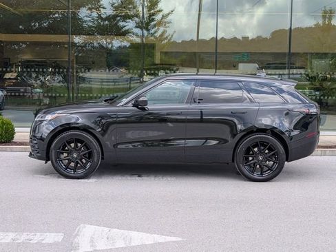 New 2026 Land Rover Range Rover Velar Dynamic SE image 2