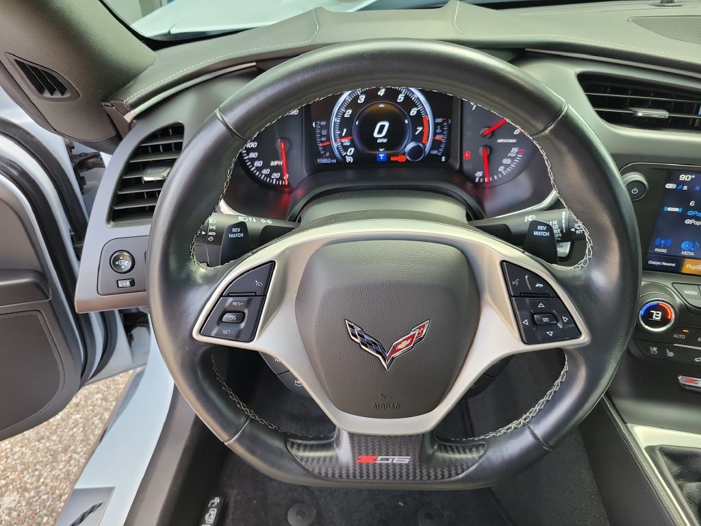 Used 2018 Chevrolet Corvette Z06 RWD image 14