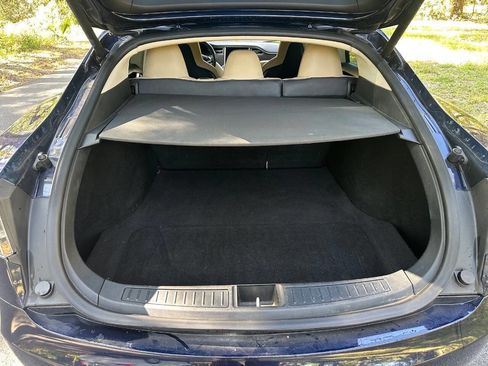 Used 2014 Tesla Model S 85 image 14