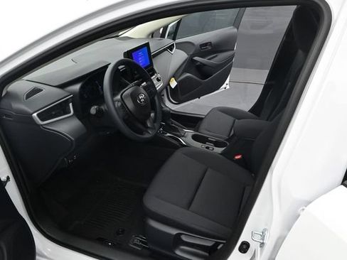 New 2026 Toyota Corolla LE FWD image 4
