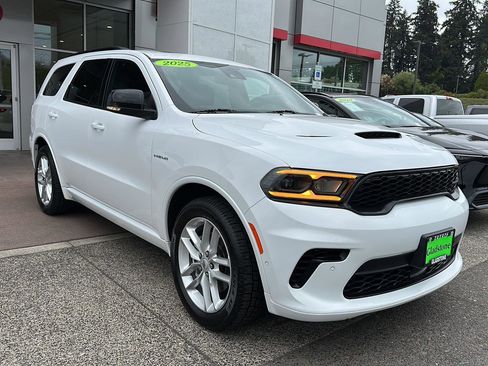Used 2025 Dodge Durango R/T AWD/4WD image 8