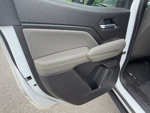 Used 2023 Chevrolet Colorado ZR2 AWD/4WD image 22