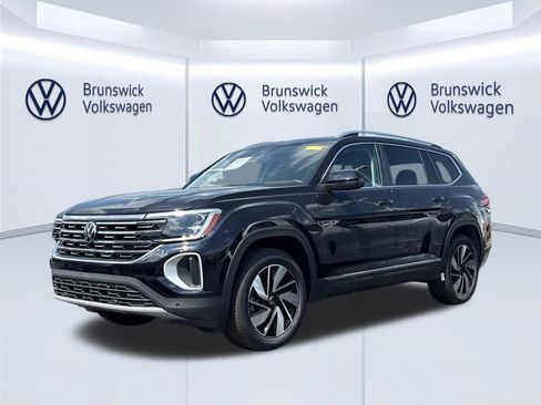 New 2026 Volkswagen Atlas SEL AWD/4WD image 1