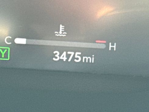 Used 2025 Toyota RAV4 Limited image 20