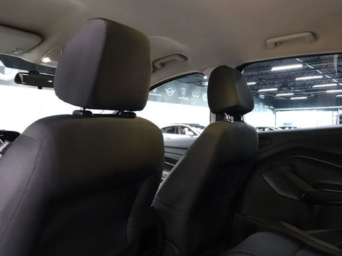 Used 2016 Ford Escape S image 19