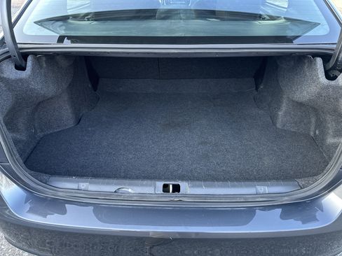 Used 2023 Subaru Impreza 2.0i Sport image 5