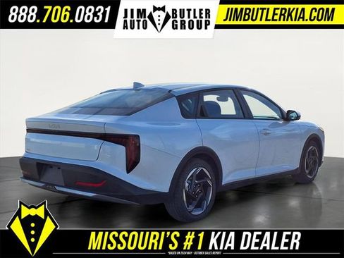 New 2026 Kia K4 EX image 21