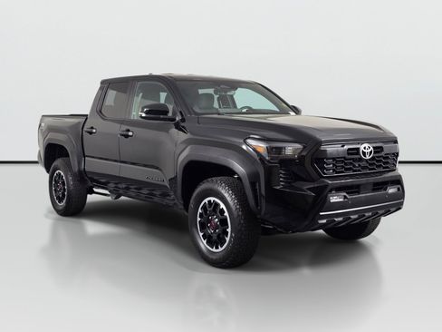 Used 2024 Toyota Tacoma TRD Off-Road w/ TRD Off Road Upgrade Package AWD/4WD image 9