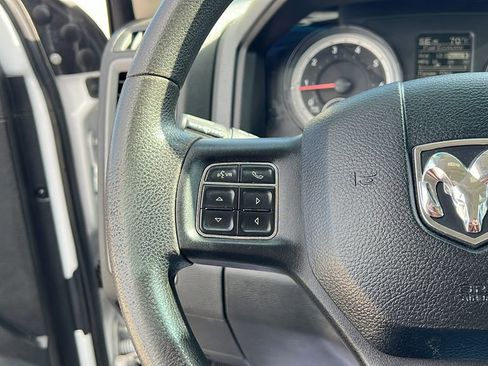 Used 2019 RAM 1500 ST AWD/4WD image 16