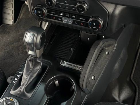 Certified 2025 Ford Bronco Big Bend w/ Black Diamond Package image 30