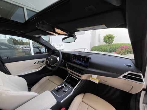 New 2026 BMW 330i Sedan w/ Convenience Package RWD image 21