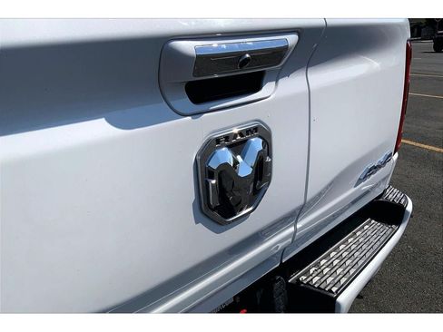 Used 2020 RAM 1500 Limited AWD/4WD image 32