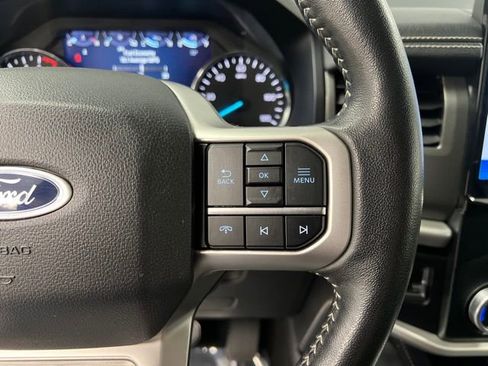 Used 2024 Ford Expedition Max XLT image 30