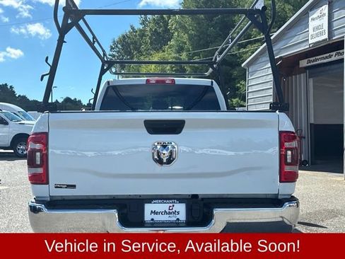 Used 2024 RAM 2500 Tradesman w/ Chrome Appearance Group AWD/4WD image 6