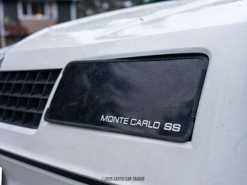 Used 1988 Chevrolet Monte Carlo SS image 42
