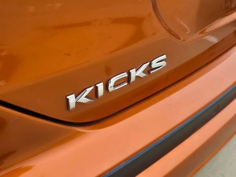 Used 2024 Nissan Kicks SV FWD image 10
