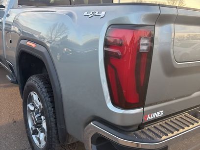 Used 2025 GMC Sierra 2500 SLT w/ SLT Convenience Package